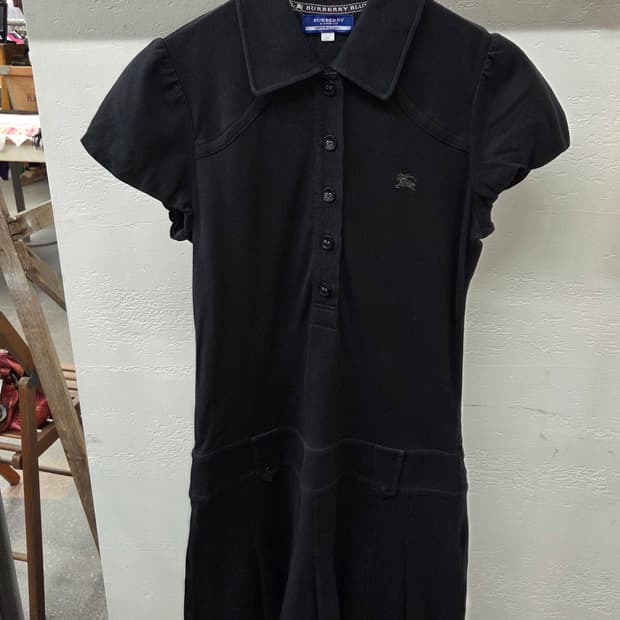 Burberry 버버리 블랙퍼프 카라원피스