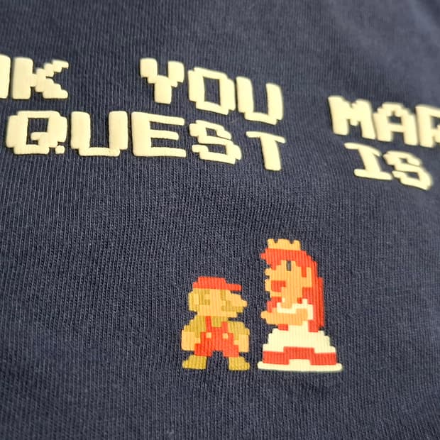 유니클로 마리오 티셔츠 네이비