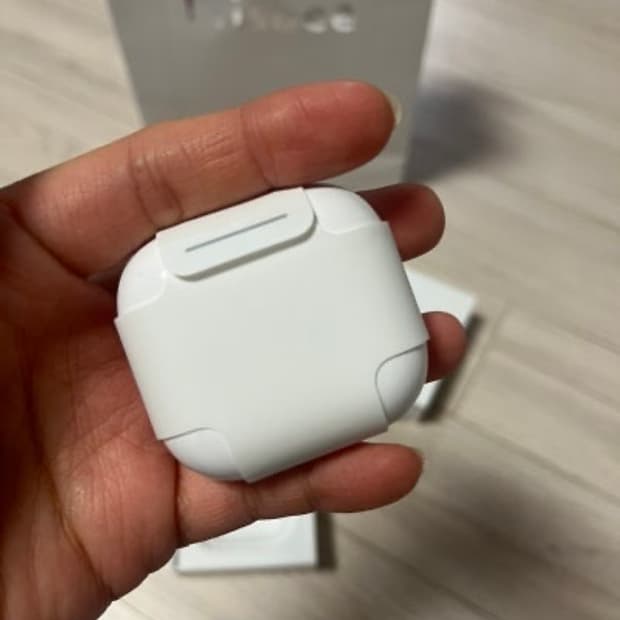에어팟4 노이즈캔슬링o /보호씰 안뜯은 새상품