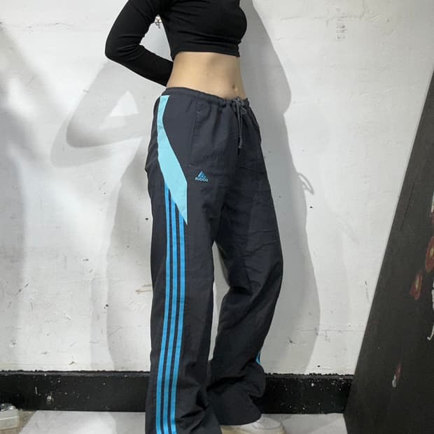 아디다스 차콜 블루 삼선 와이드 트랙 팬츠 L