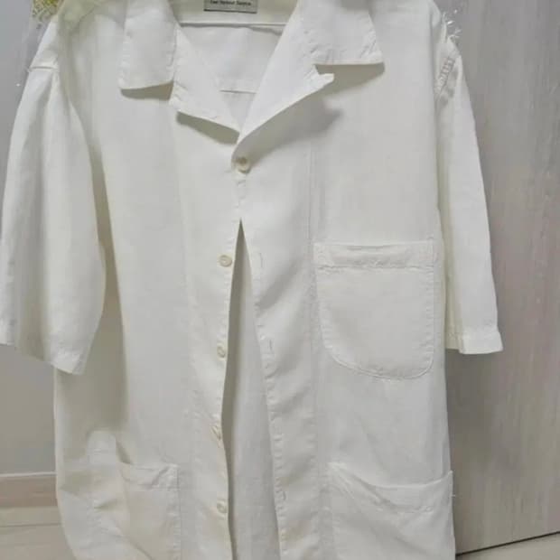 이스트하버플러스 화이트셔츠 자켓 52사이즈