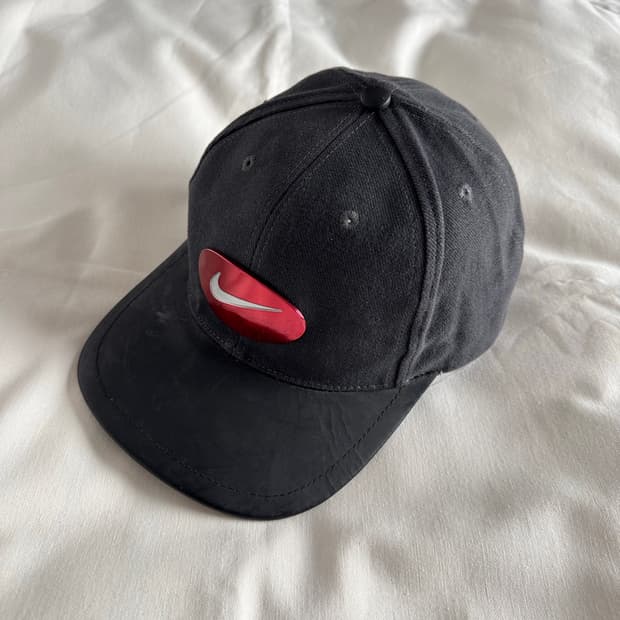 90's 나이키 메탈 로고 볼캡