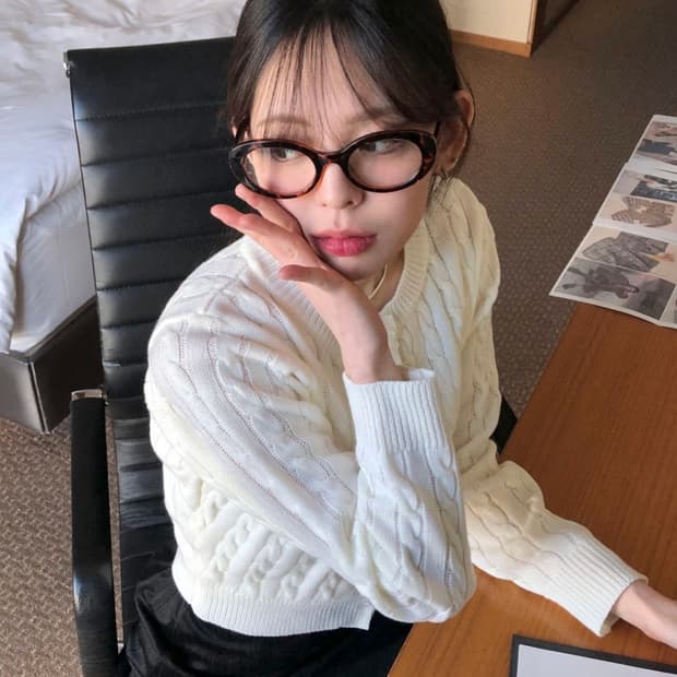 아르코이리스 긱시크 레오파드 뿔테