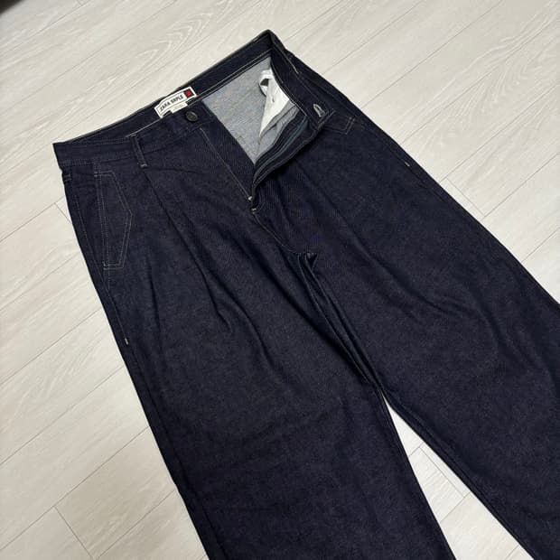 자라 SRPLS 라인 와이드 생지데님 팬츠