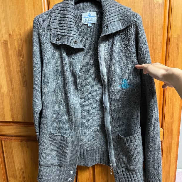 비비안웨스트우드 니트 집업