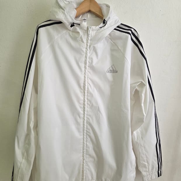 아디다스 흰색 바람막이 후드집업 A/2XL