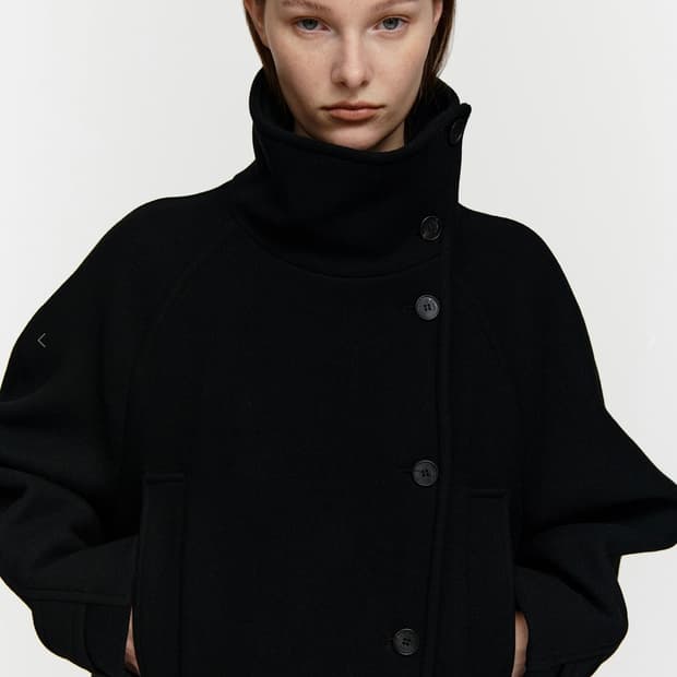 Burmula CASHMERE HIGH NECK COAT (BLACK)
