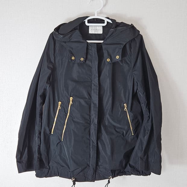 산드로 SANDRO 바람막이 코트 자켓 재킷 2사이즈 (백화점 라벨)