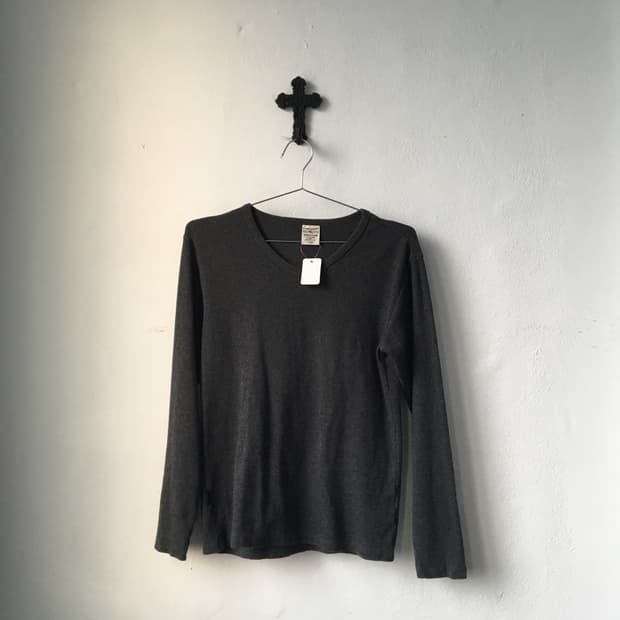 Avirex ribbed sleeve