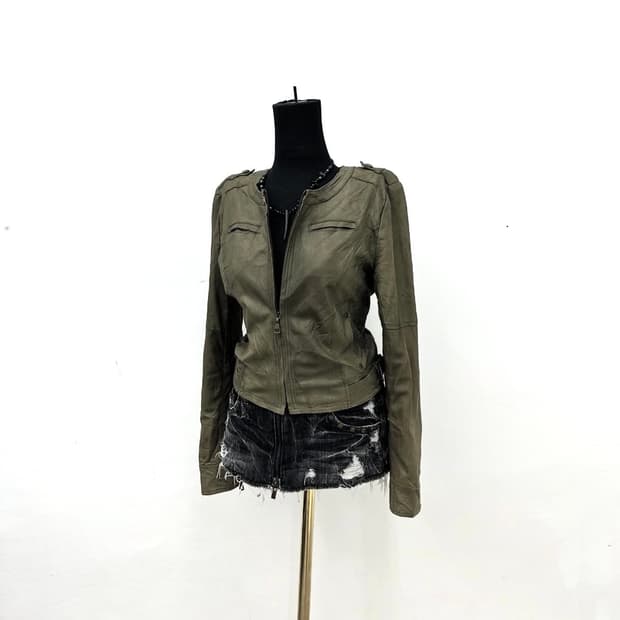 Khaki coating urban jacket