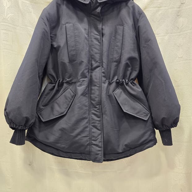 올리브데올리브 검정색 후드 다운패딩 점퍼 허리 스트링 S~M