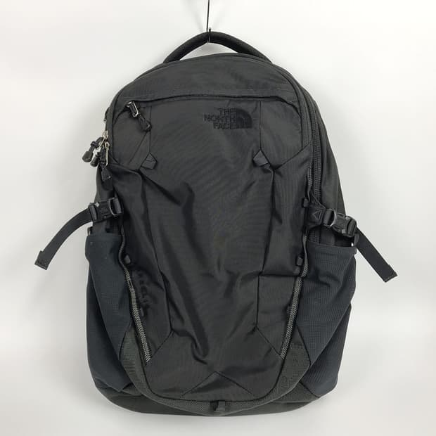 노스페이스 보레알리스 회색 백팩 가방
