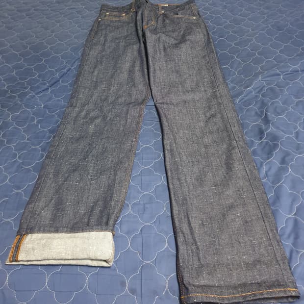 모드나인 MOD1 레귤러핏 생지 데님진 (32)