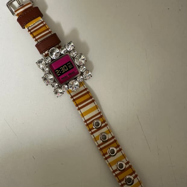 Miumiu 미우미우 크리스탈 페이크 워치 팔찌