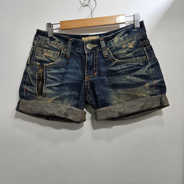 로리타 롤업 디자인 숏데님팬츠