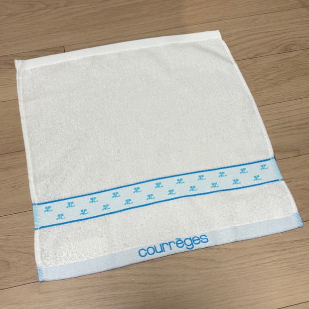 Courrèges 꾸레쥬 손수건 새제품
