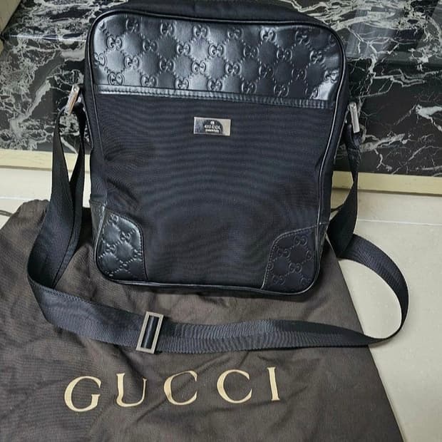 구찌  마이크로 시마 나일론  크로스백