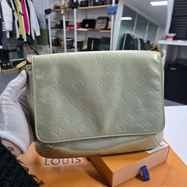 [50%세일] 루이비통 베르니 숄더백