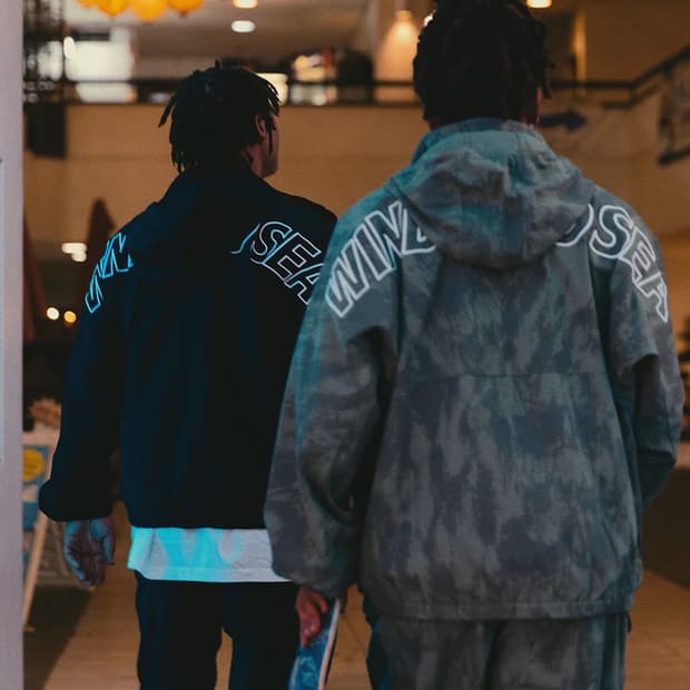 Wind and sea big logo shell parka