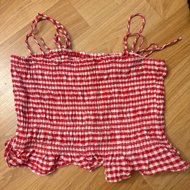 H&M 빨간체크 탑