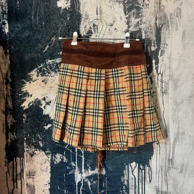 Silent worth skirt   