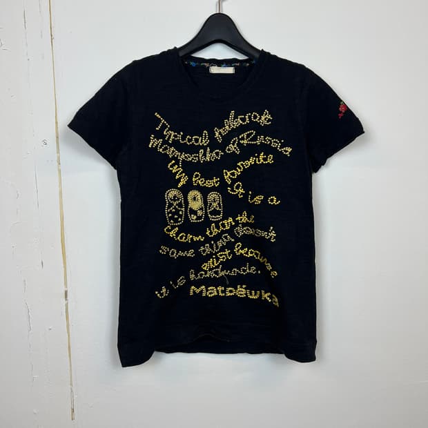 JPN 모리/러블리/펑크/Y2K 자수래터링 반팔티 M