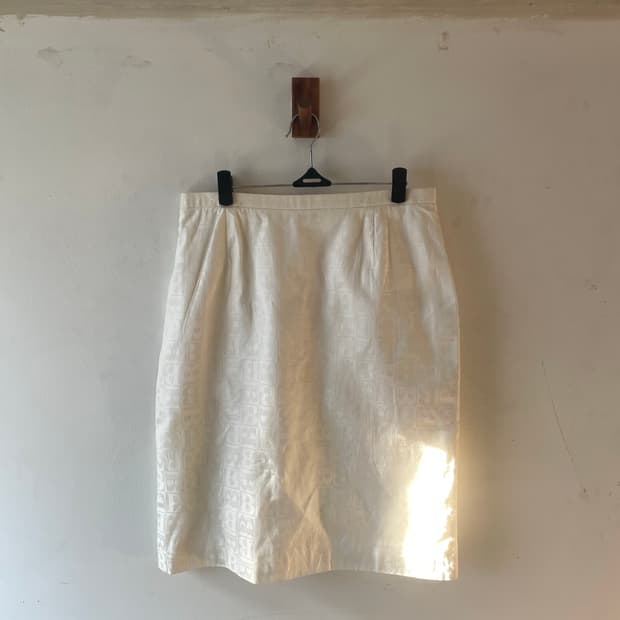 Vintage Burberry Monogram Jacquard 스커트