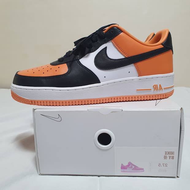 275 나이키 에어포스 1 쉐터드 백보드 컬러조합