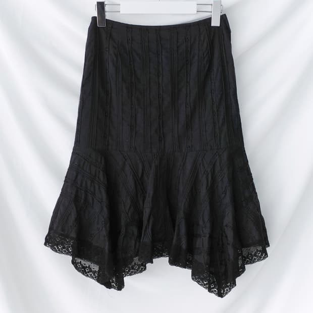 lace flared skirt