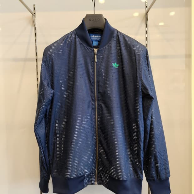 아디다스 SST 펀칭봄버쟈켓95(최상급)