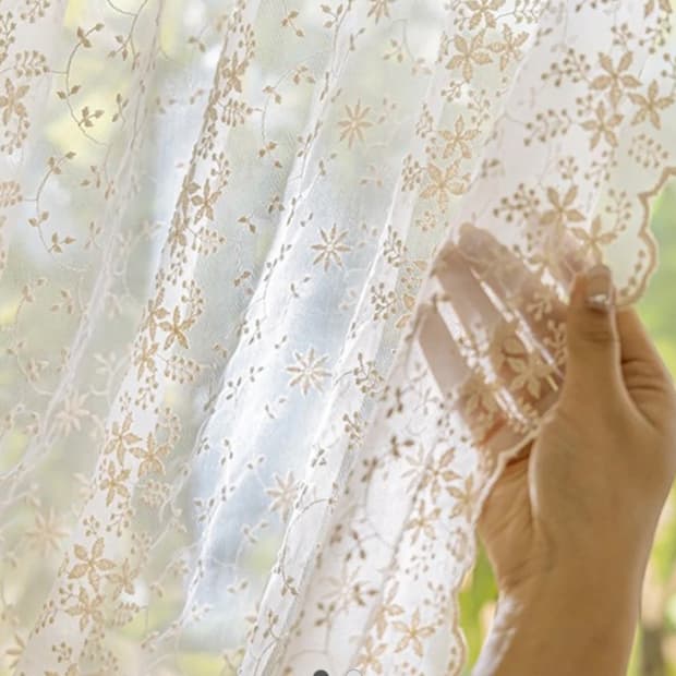 데코뷰 자수커튼