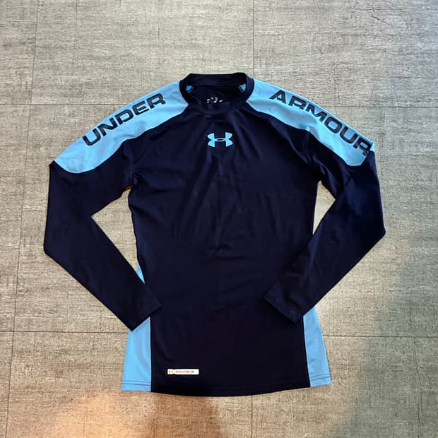 Underarmour 언더아머 기능성 긴팔티셔츠