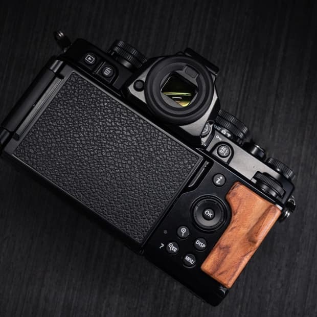 니콘 zfc 우드 핑거 그립