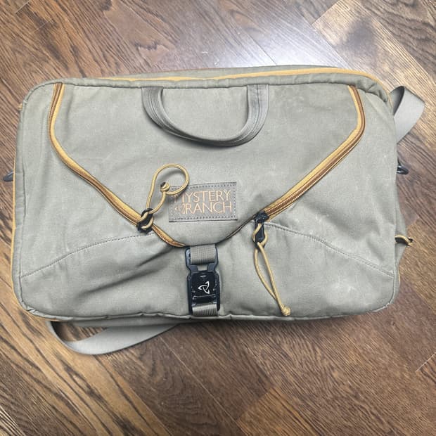 미스테리랜치 쓰리웨이 브리프케이스 정가 30