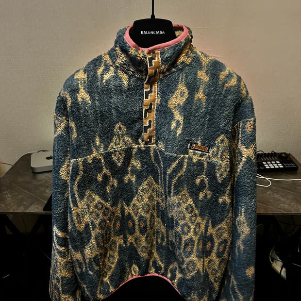 캐피탈 자바 카스리 풀오버 후리스