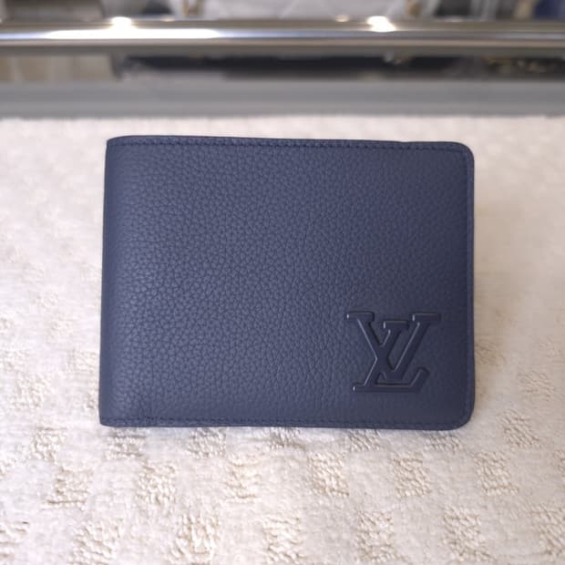 [중고/정품] 루이비통 멀티플 월릿 스톰 블루