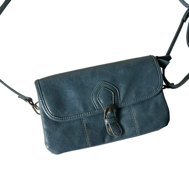 [Beams heart] 빔즈 하트 레더 크로스백