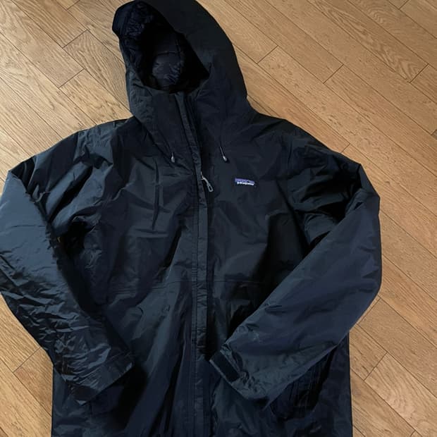 파타고니아 토렌쉘 패딩 안감 바람막이 블랙 단종모델 고프코어 등산 스키복