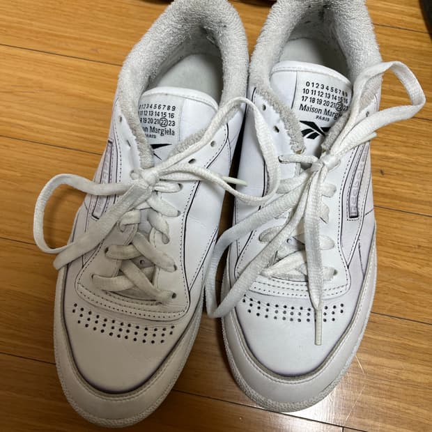 리복x마르지엘라 클럽씨 240