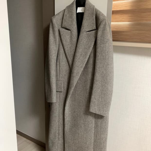 르 le 울 코트 판매합니다.