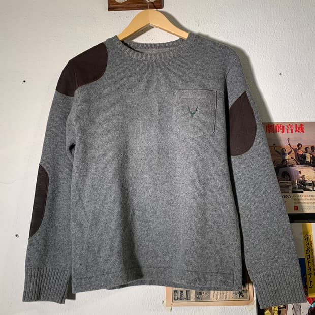 남이서팔 사슴가죽 패치 니트