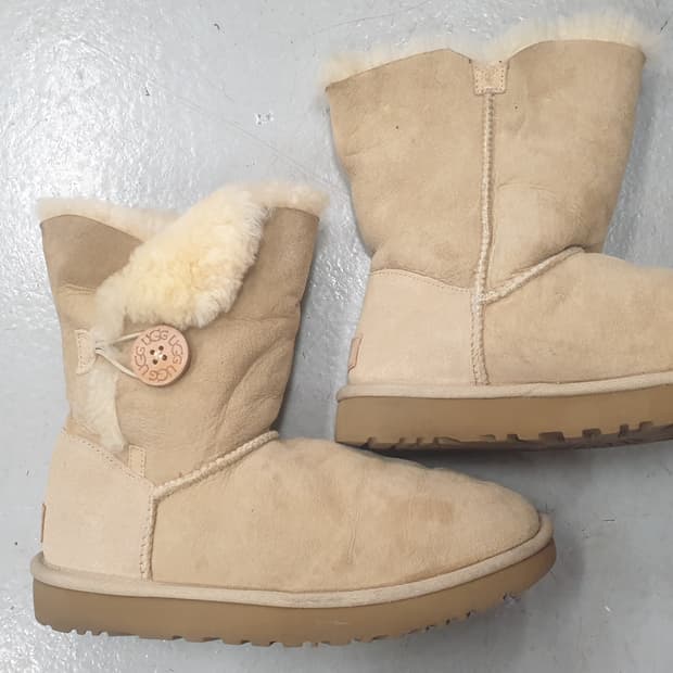 UGG 어그 부츠 베이지 240