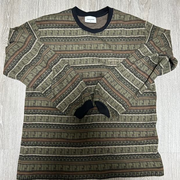 디스이즈네버댓 패턴 스트라이프 티 s.