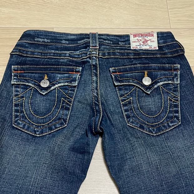 트루릴리젼 로우라이즈 부츠컷