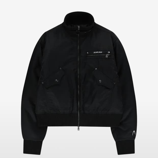 아캄 High-Neck Bomber Jacket (Black)