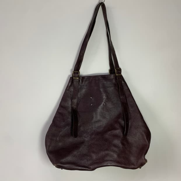 마르지엘라 양가죽 숄더백