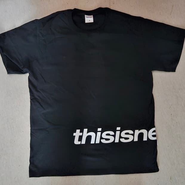디스이즈네버댓 로고 반팔티셔츠 블랙/Logo Tee Black