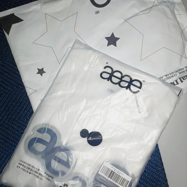 aeae made 긴팔 티셔츠 white