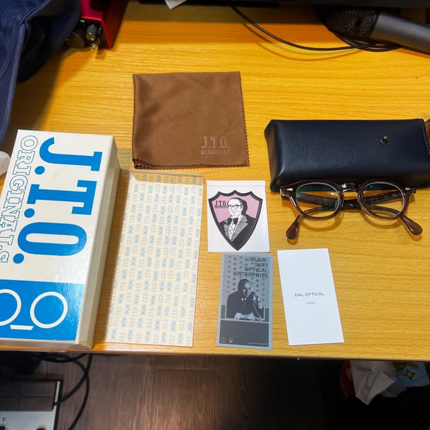 JTO AR 줄리어스타르트옵티컬 아넬 브라운 크리스탈 44- 24  판매