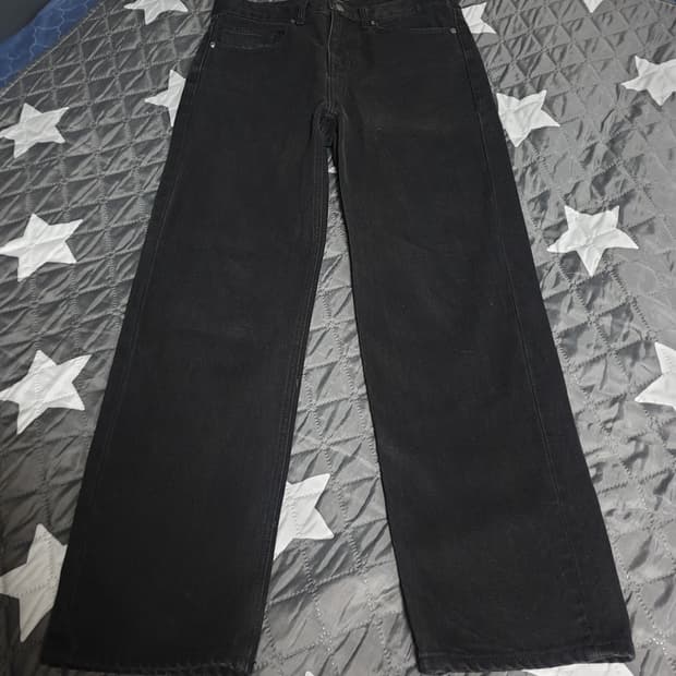 무신사스탠다드 세미와이드 데님팬츠 워시드블랙 (32)